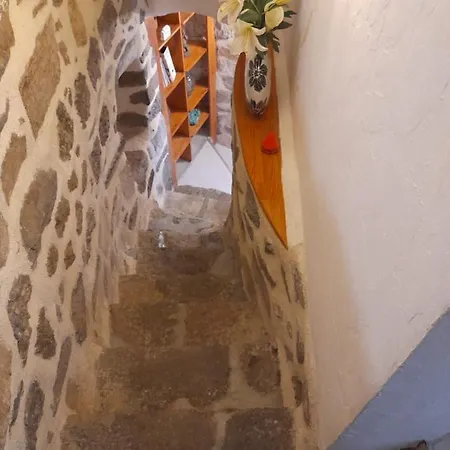 Tour Médiévale De L'an Mille *