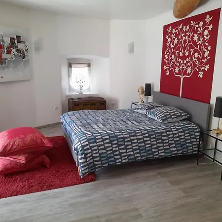 Tour Médiévale De L'an Mille * Loudes