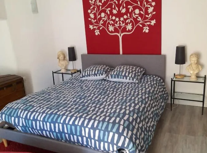 Appartement Tour Médiévale De L'an Mille *